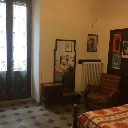 B&B Del Teatro Сулмона Екстериор снимка