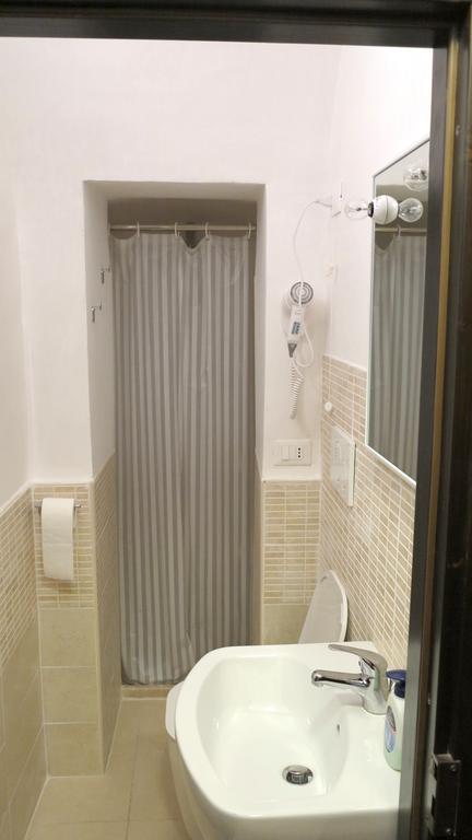B&B Del Teatro Сулмона Стая снимка