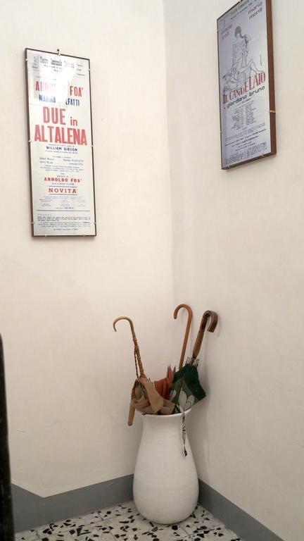 B&B Del Teatro Сулмона Стая снимка